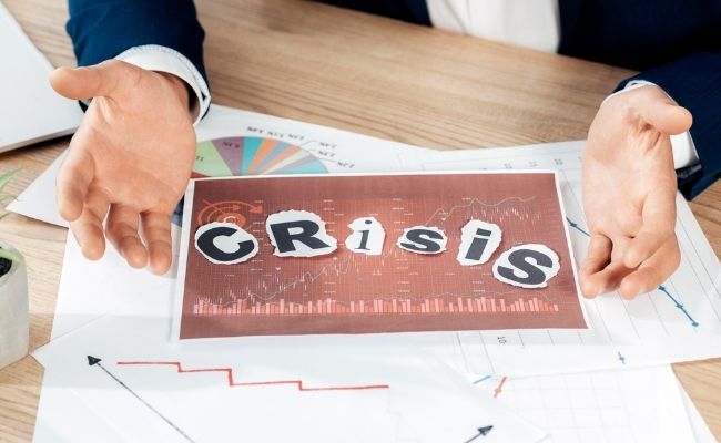 Governance Failures in Financial Institutions: Common Patterns