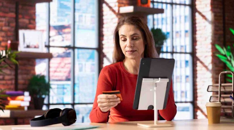 Western Union to Shut Down Digital Banking
